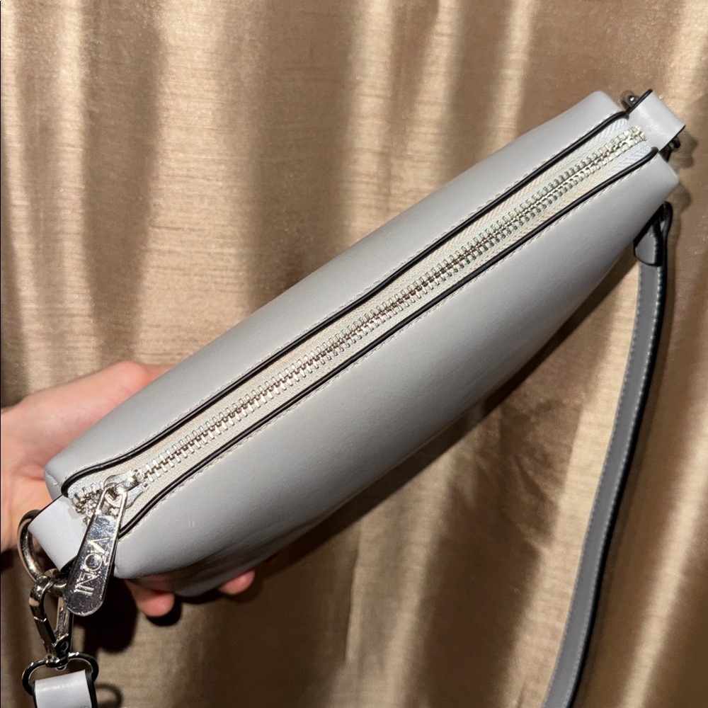 VONI LOS ANGELES gray color shoulder bag purse zip closure med size adjustable - Picture 9 of 17